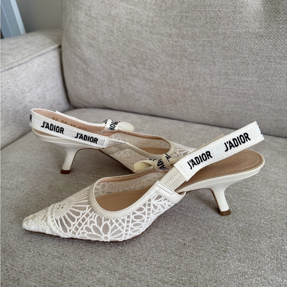 Dior J'Adior Cream Lace Slingback Heels ( authentic) - Picture 2 of 2